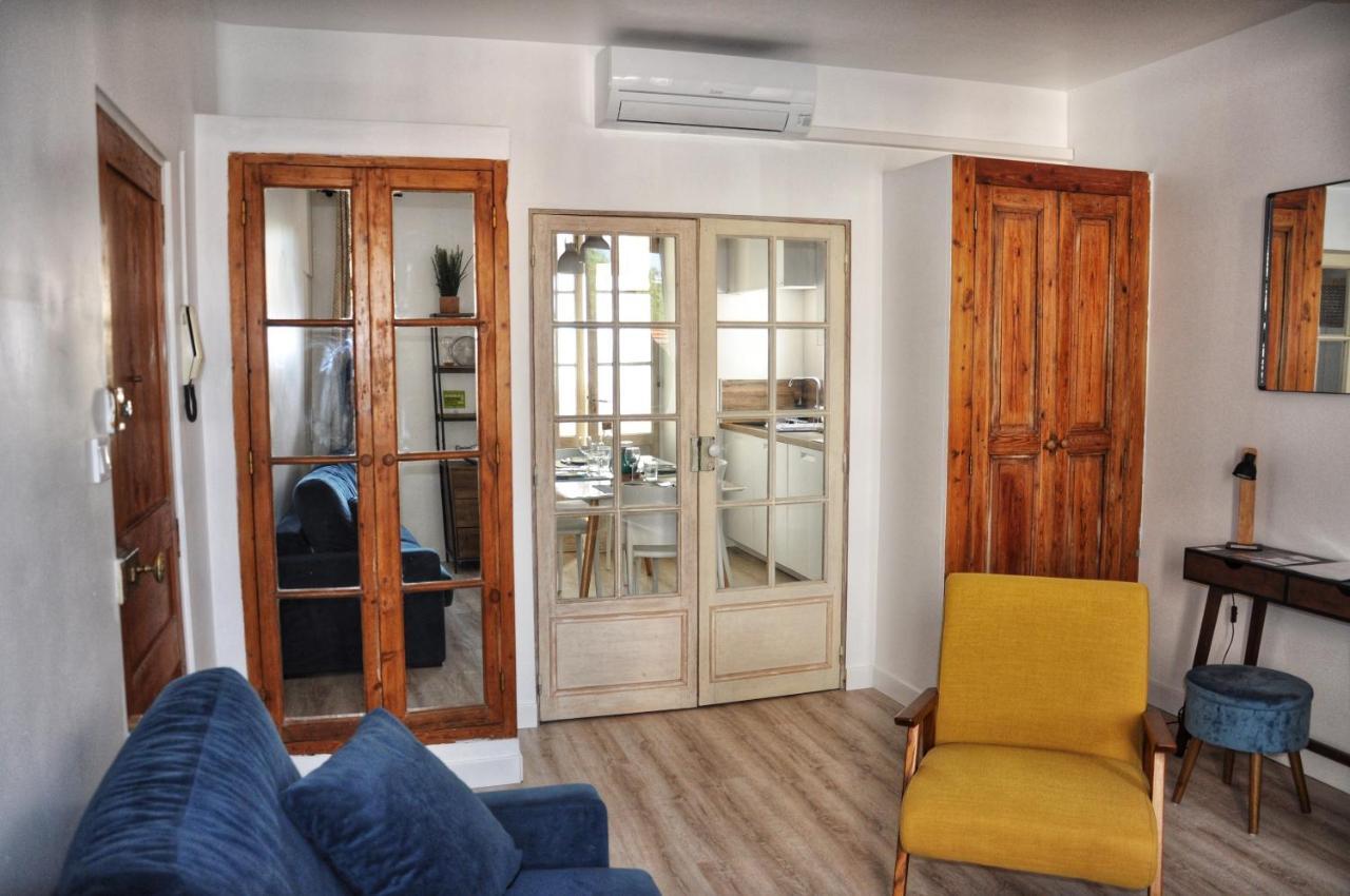Escapade A Sanary, Au Coeur Du Village, 200M Du Port,Clim,Wifi,Parking Exterior photo